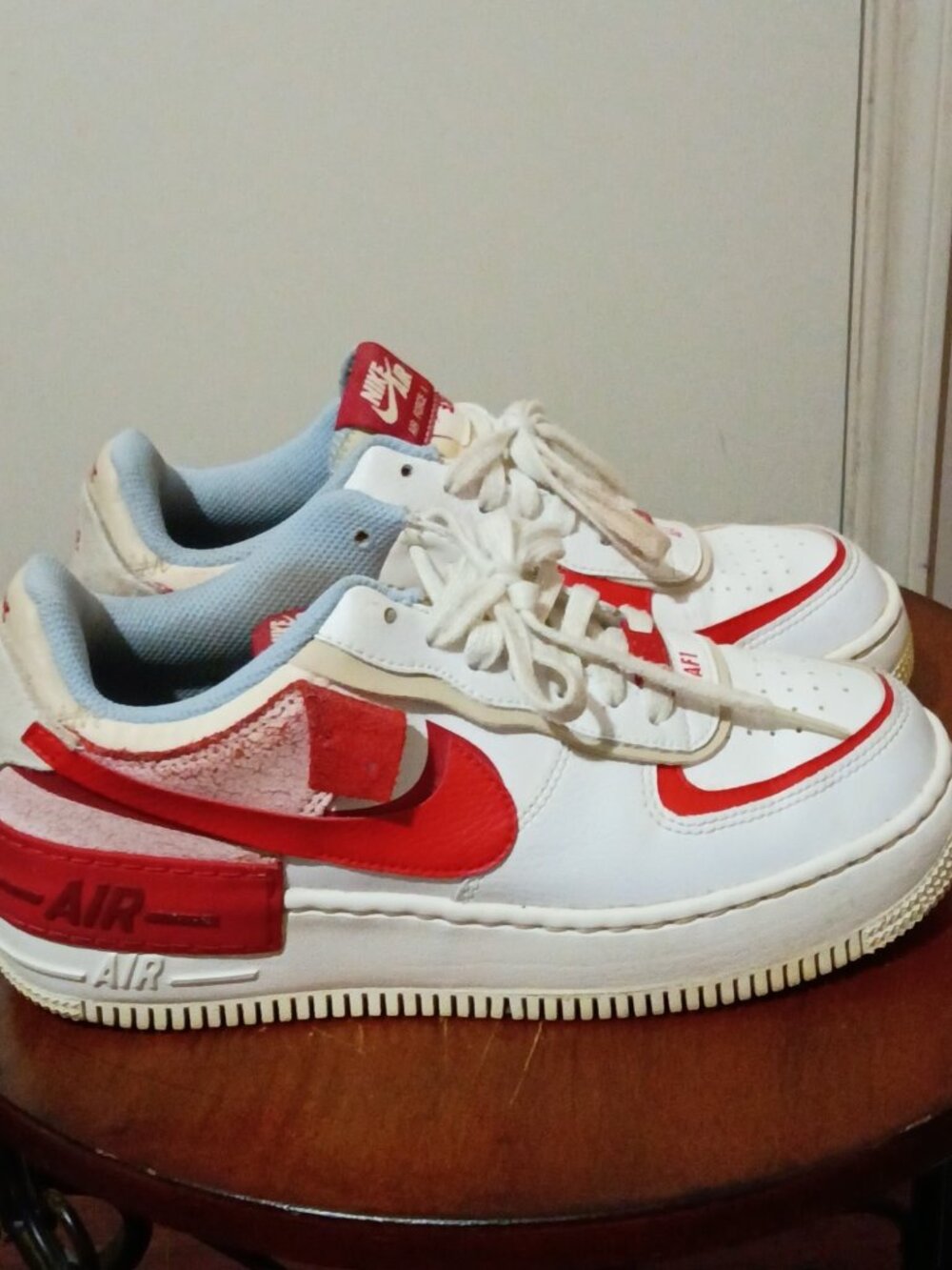 Nike Air Force 1 Low Shadow Cracked Leather Womens Size 7.5 Red White Shoes